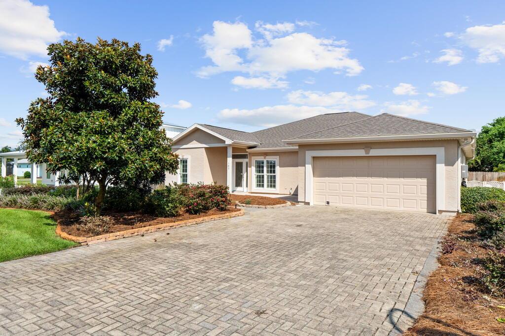 105 White Blossom Trl, Port St. Joe 32456