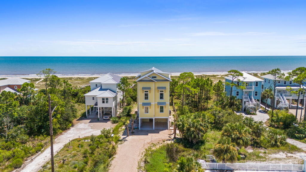 191 Sail Away Dr, Port St. Joe 32456