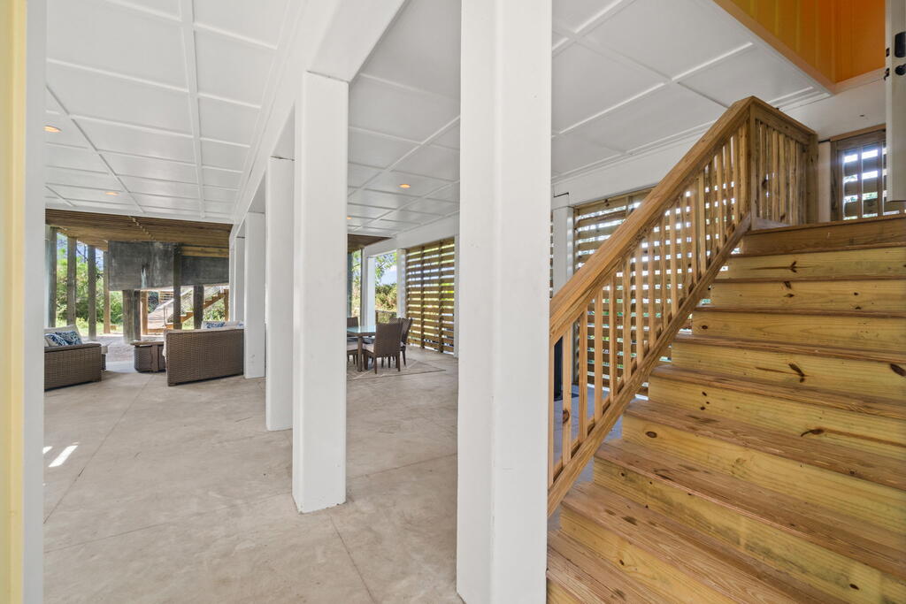 191 Sail Away Dr, Port St. Joe 32456