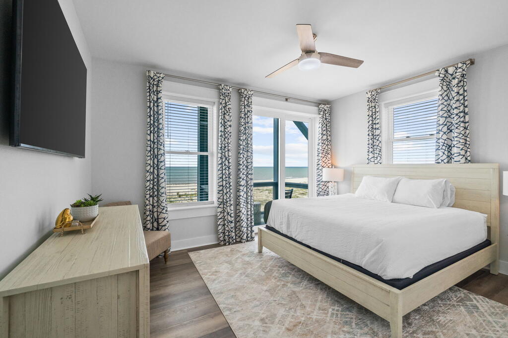 276 Money Bayou Dr, Port St. Joe 32456