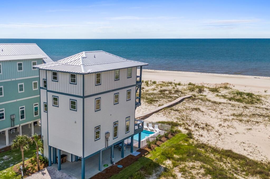 276 Money Bayou Dr, Port St. Joe 32456