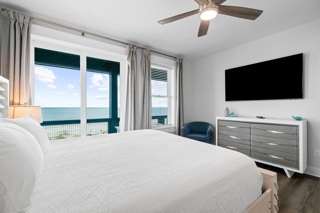 276 Money Bayou Dr, Port St. Joe 32456