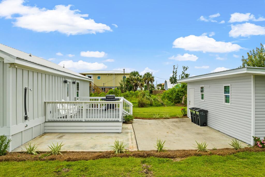 209 7th St, 32456