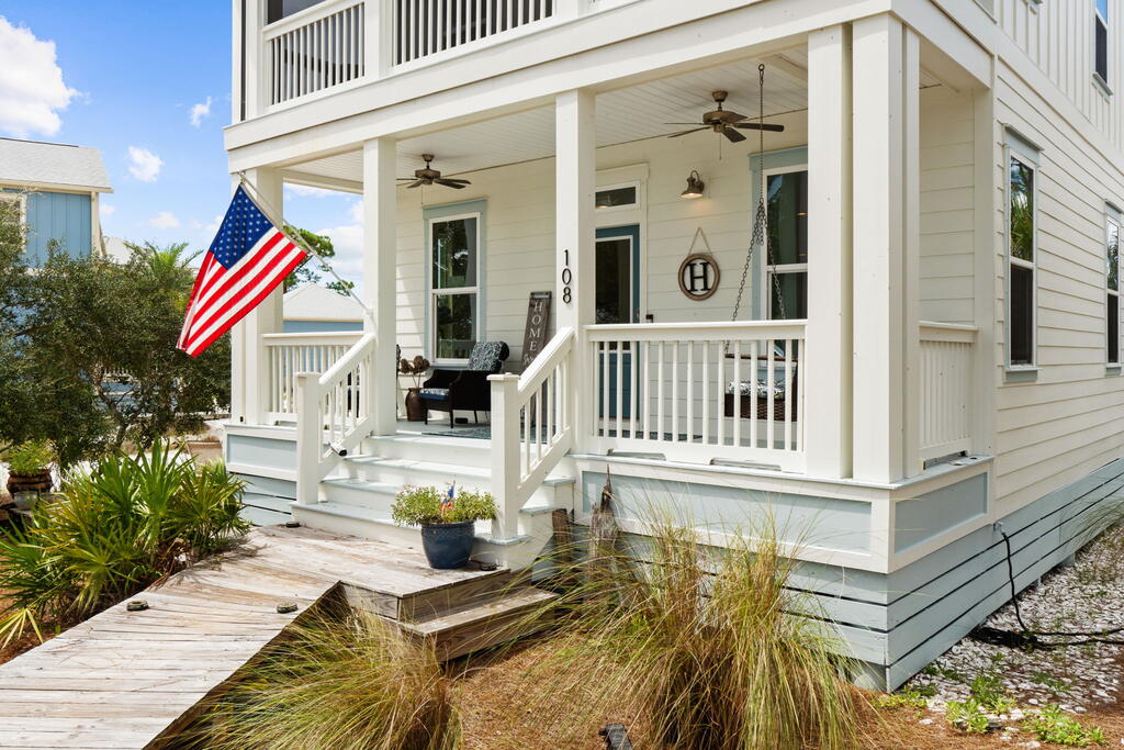 108 Wet Feet Ct, Port St. Joe 32456