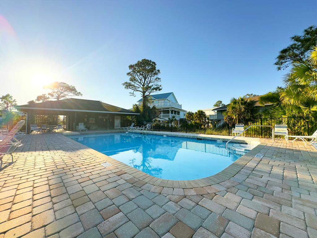 274 Florida Ave, 32456