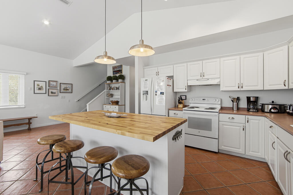 274 Florida Ave, 32456