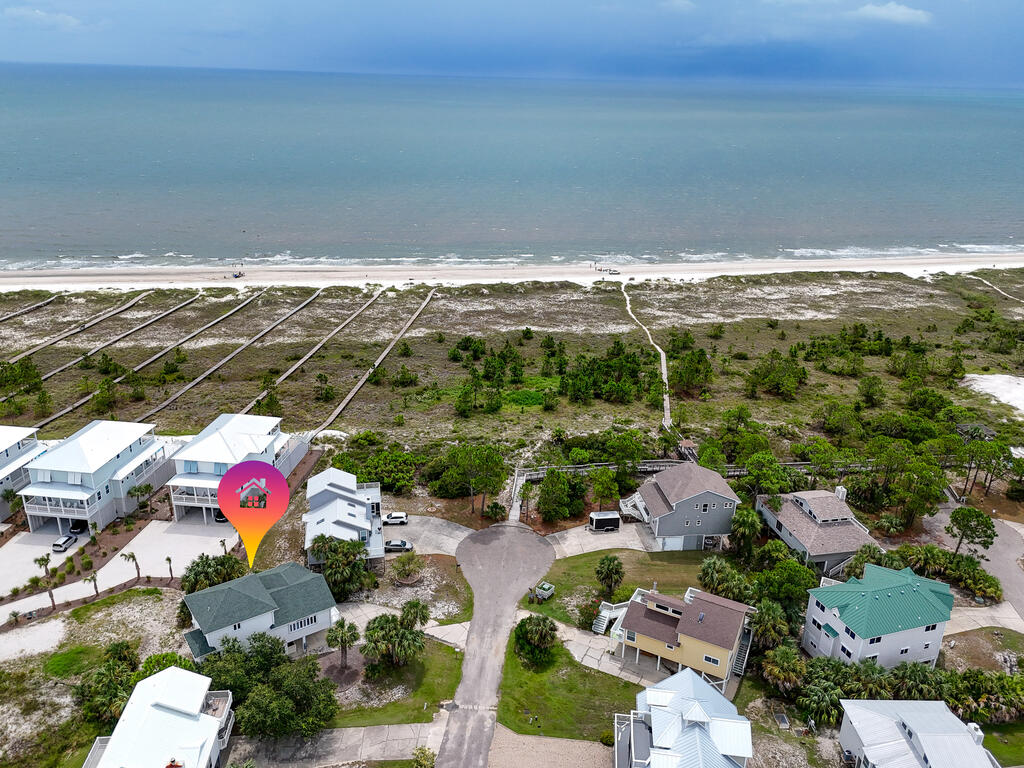 274 Florida Ave, 32456