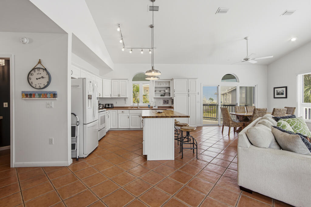 274 Florida Ave, 32456