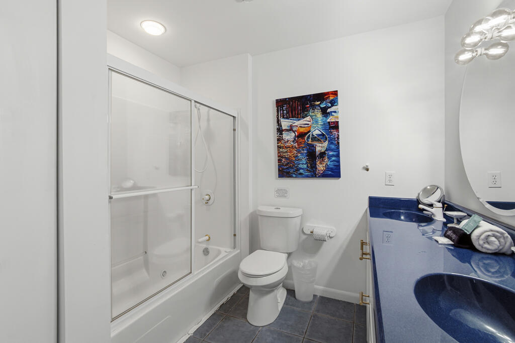 274 Florida Ave, 32456