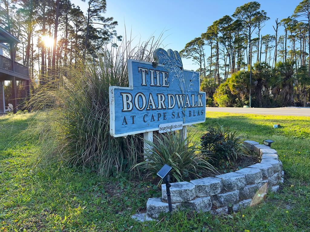 274 Florida Ave, 32456