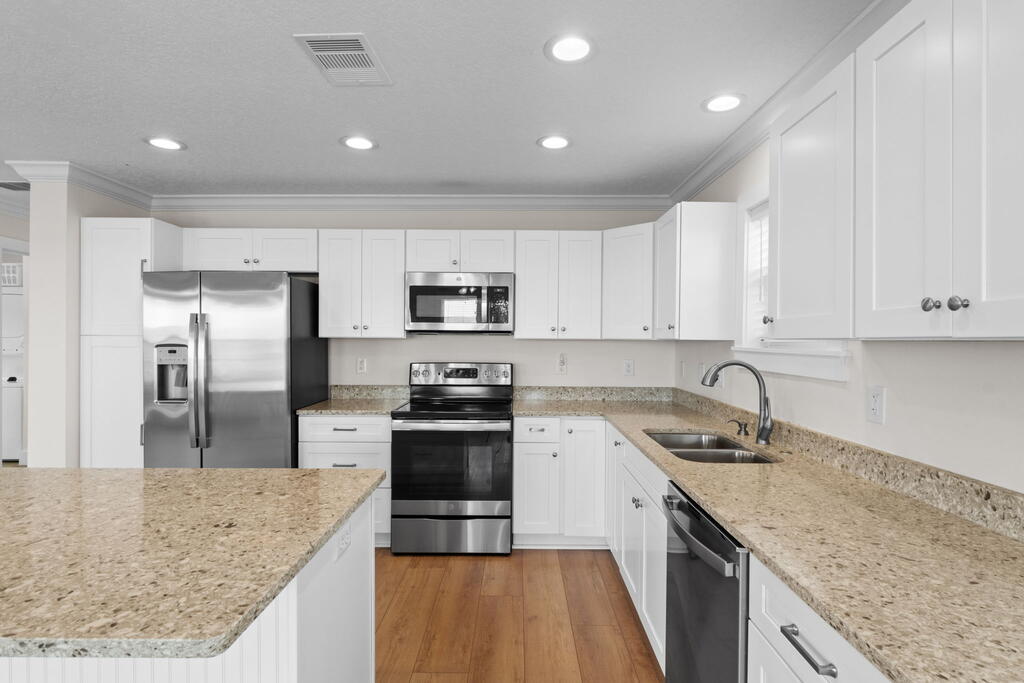 9148 Hwy 98 W, Port St. Joe 32456