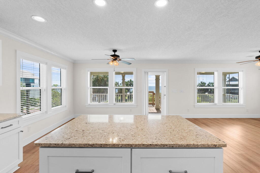 9148 Hwy 98 W, Port St. Joe 32456