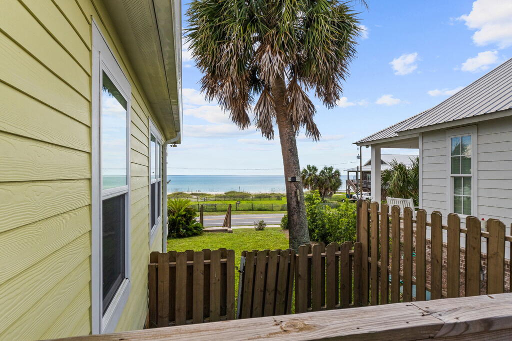 9148 Hwy 98 W, Port St. Joe 32456