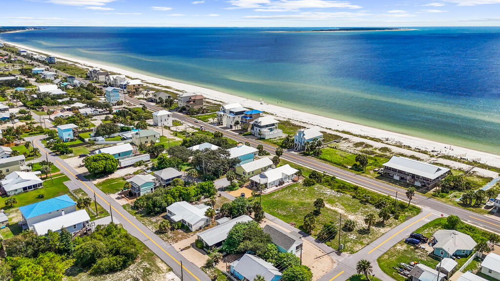 9148 Hwy 98 W, Port St. Joe 32456