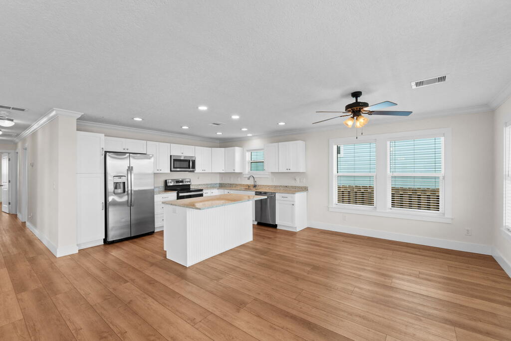 9148 Hwy 98 W, Port St. Joe 32456