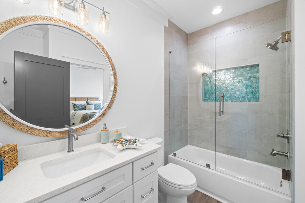 204 Sugar Sand E, 32456