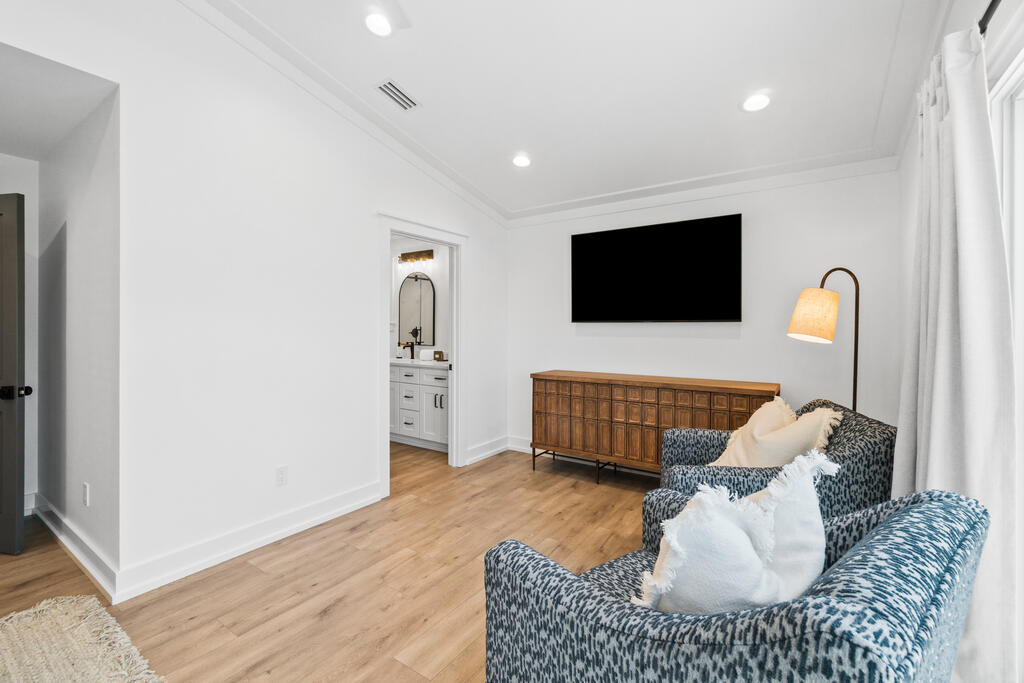 204 Sugar Sand E, 32456