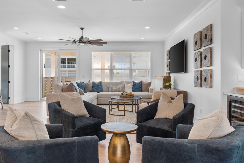 204 Sugar Sand E, 32456