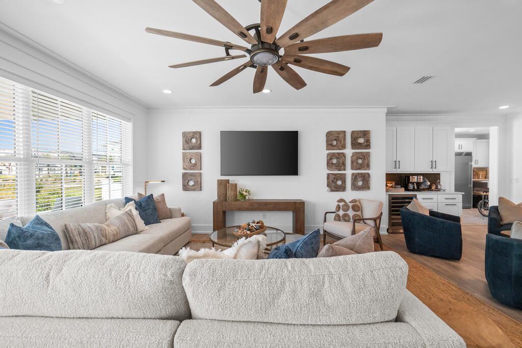204 Sugar Sand E, 32456