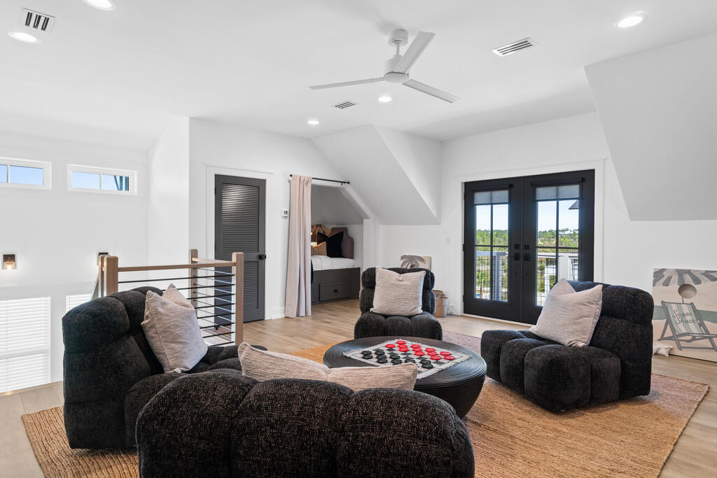 204 Sugar Sand E, 32456