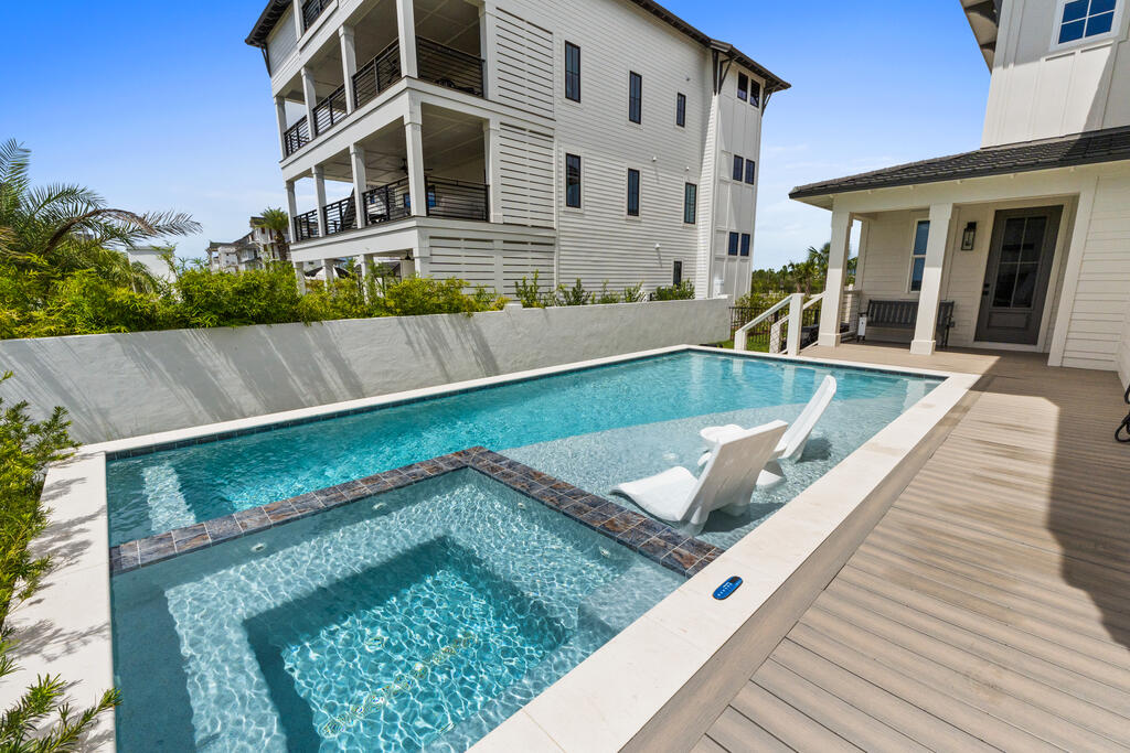204 Sugar Sand E, 32456