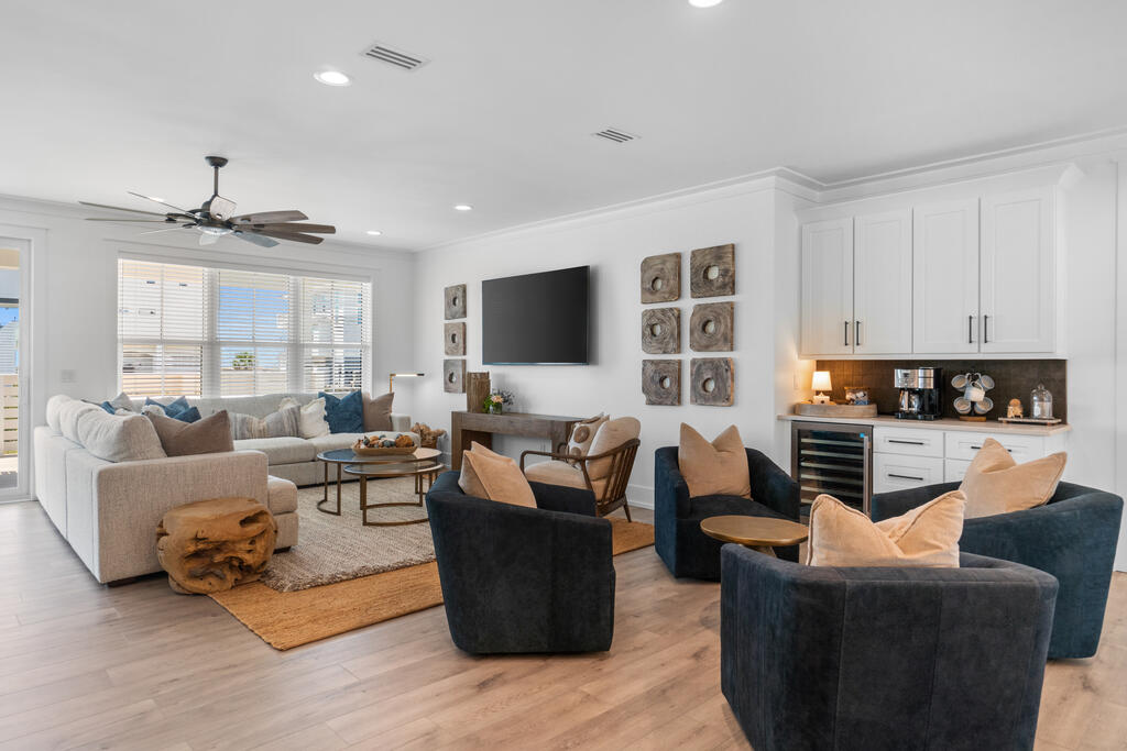 204 Sugar Sand E, 32456