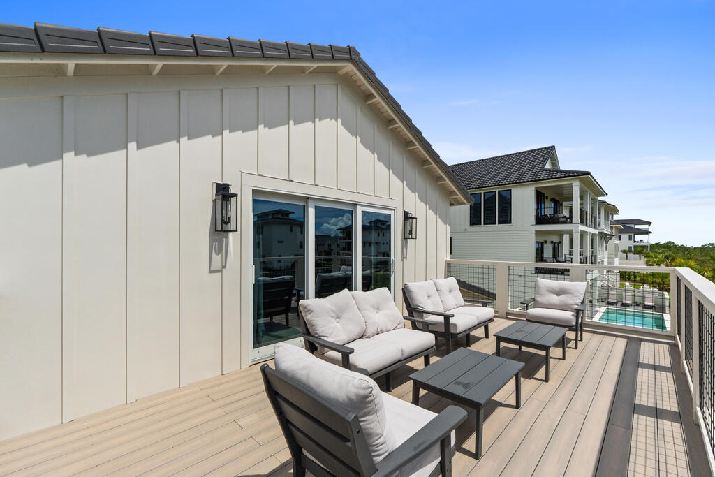 204 Sugar Sand E, 32456