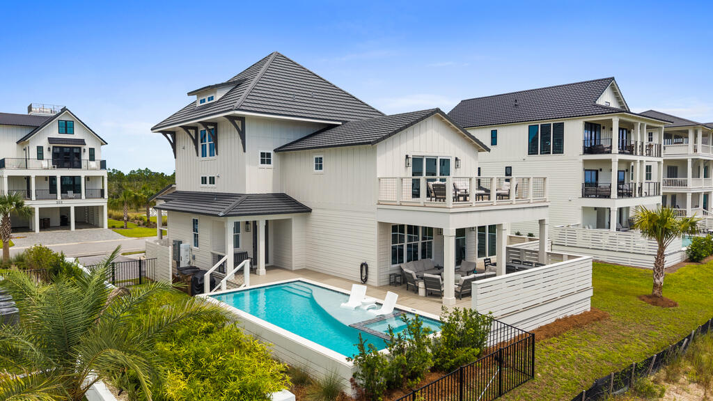 204 Sugar Sand E, 32456