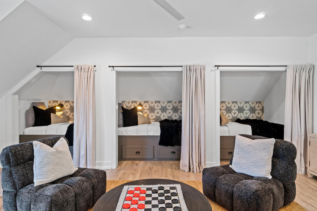 204 Sugar Sand E, 32456