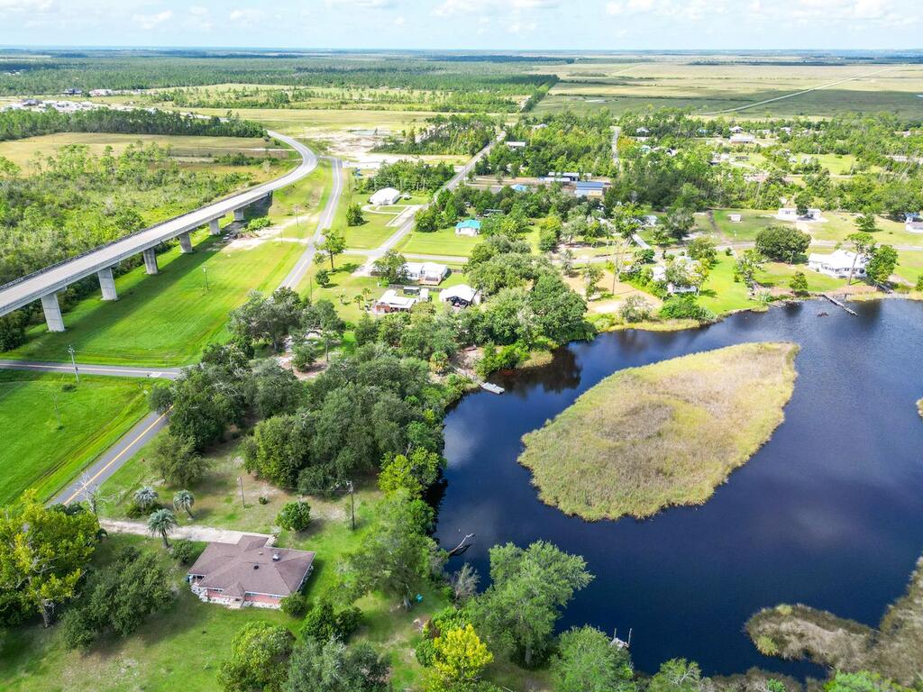 220 N Canal Dr, Port St. Joe 32456