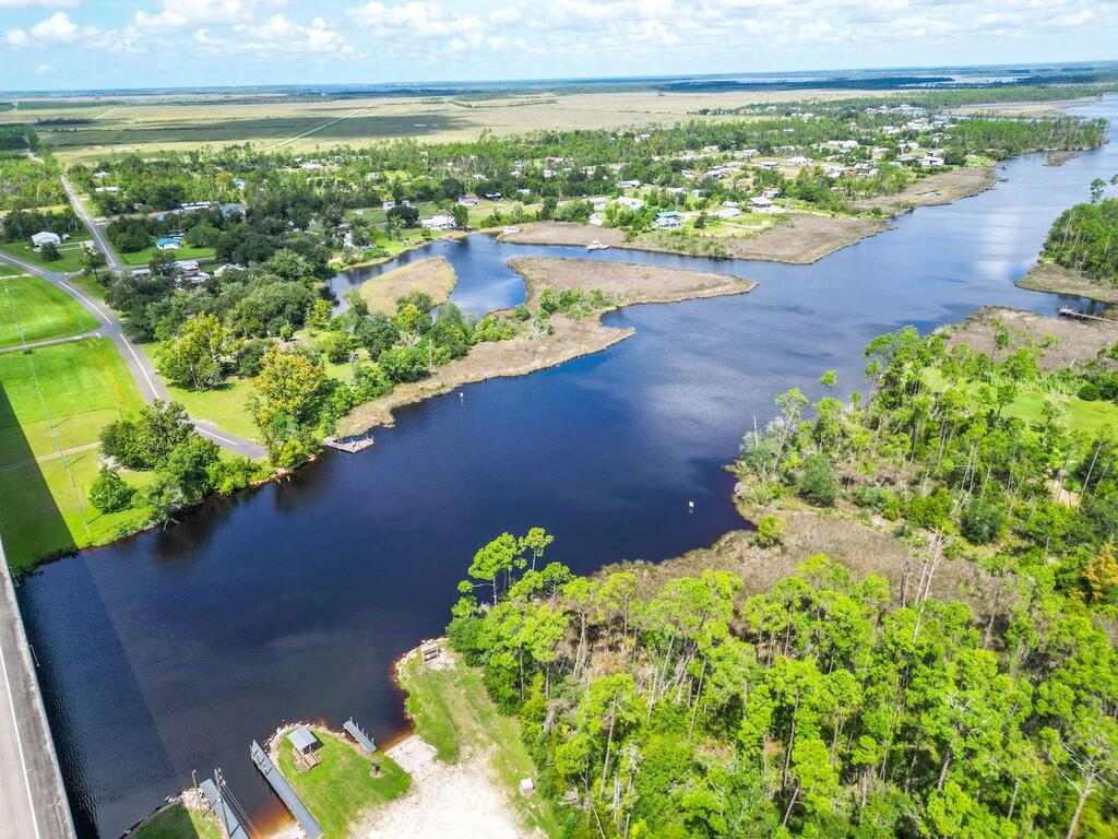 220 N Canal Dr, Port St. Joe 32456