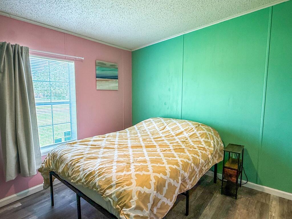 220 N Canal Dr, Port St. Joe 32456
