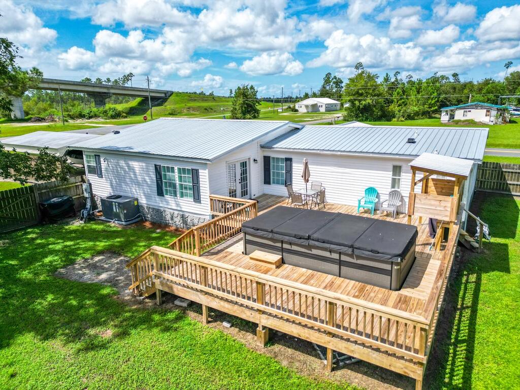 220 N Canal Dr, Port St. Joe 32456