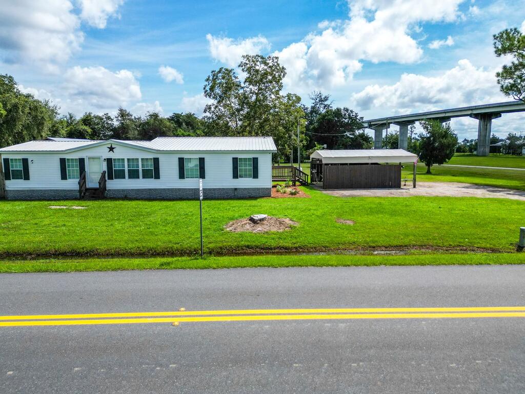 220 N Canal Dr, Port St. Joe 32456