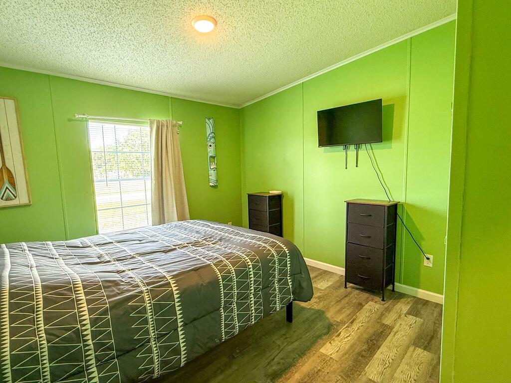 220 N Canal Dr, Port St. Joe 32456