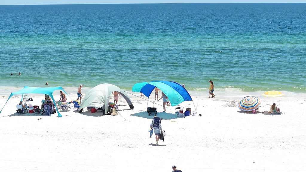 107 42nd St, 32456
