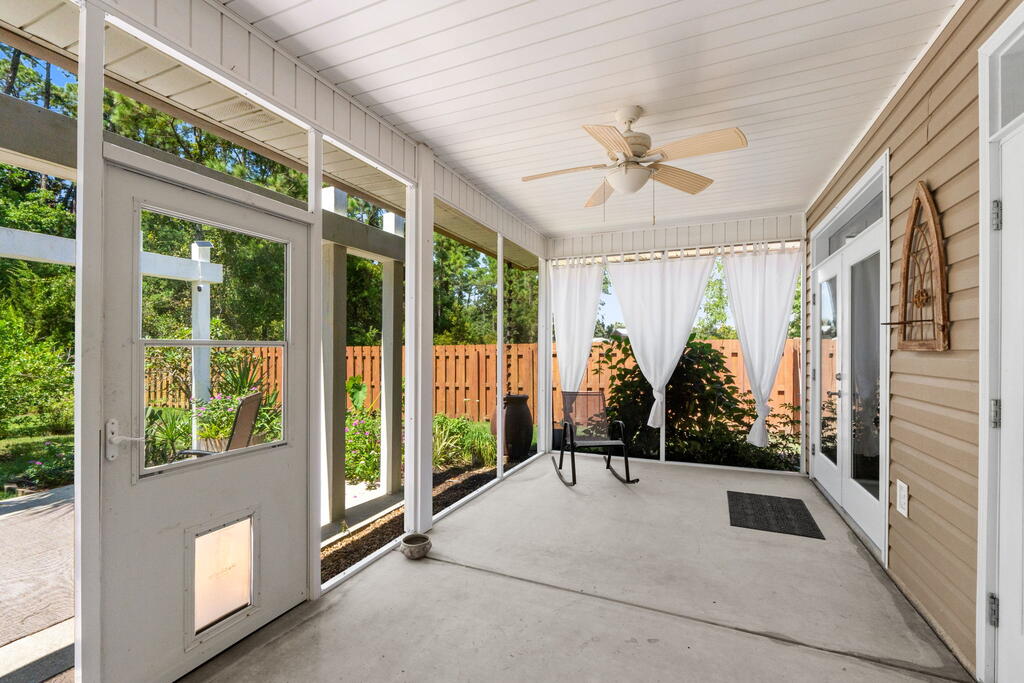 129 Betty Dr, Port St. Joe 32456