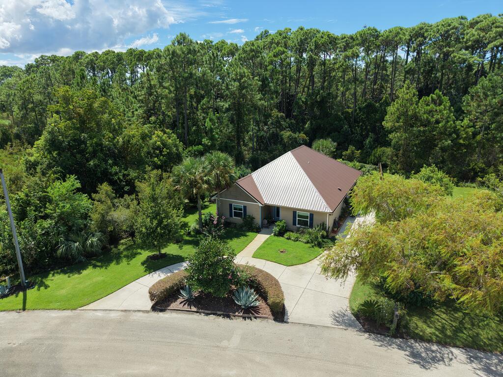 129 Betty Dr, Port St. Joe 32456