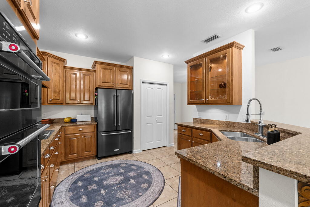 129 Betty Dr, Port St. Joe 32456