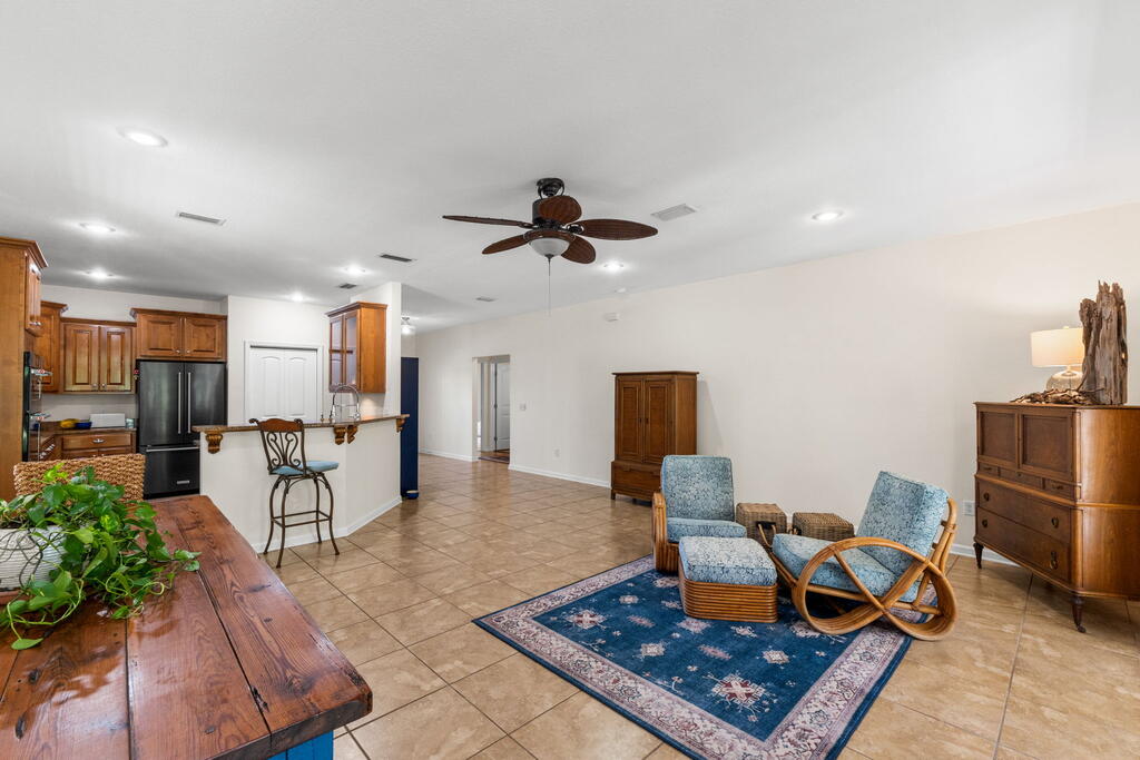 129 Betty Dr, Port St. Joe 32456