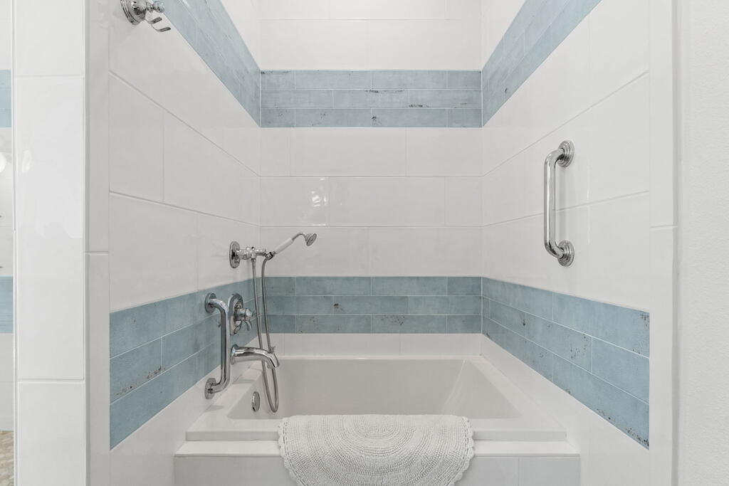 129 Betty Dr, Port St. Joe 32456