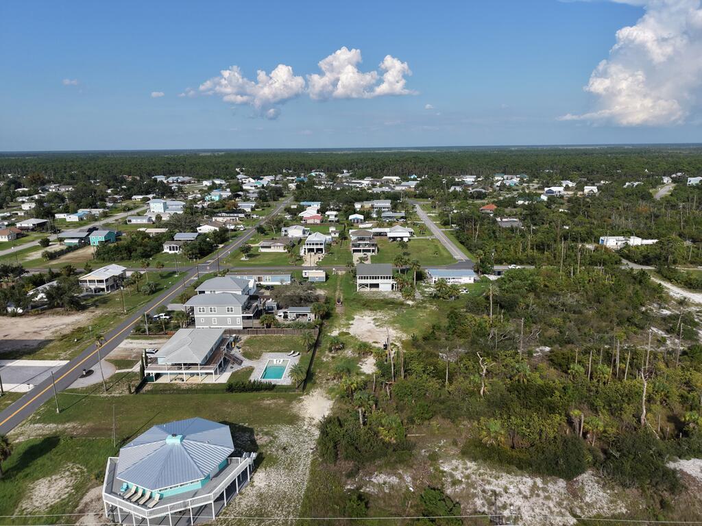 6267 Americus Ave, Port St. Joe 32456
