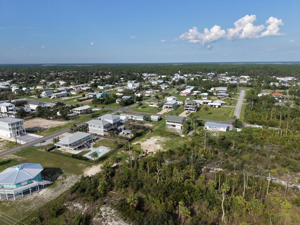 6267 Americus Ave, Port St. Joe 32456
