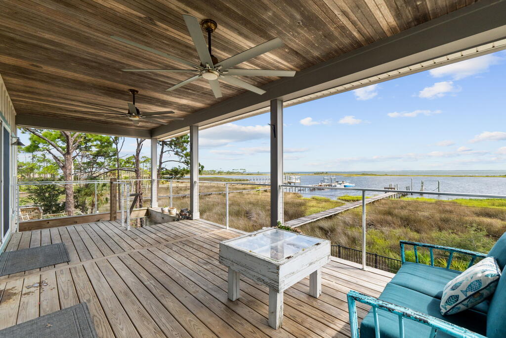 180 Pilot Dr, Port St. Joe 32456