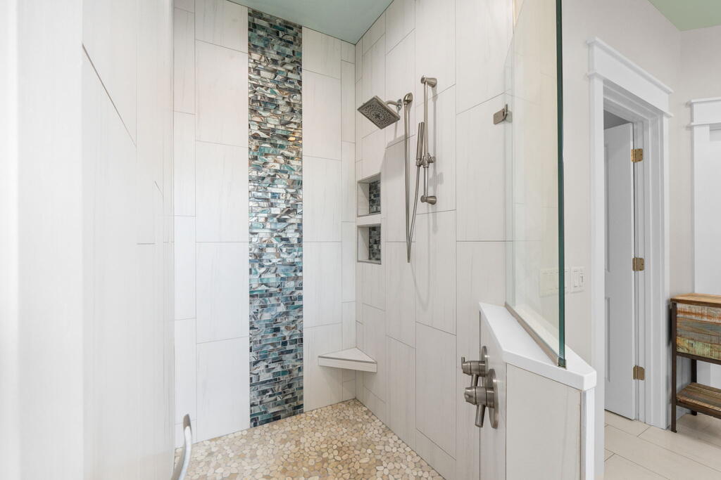 180 Pilot Dr, Port St. Joe 32456