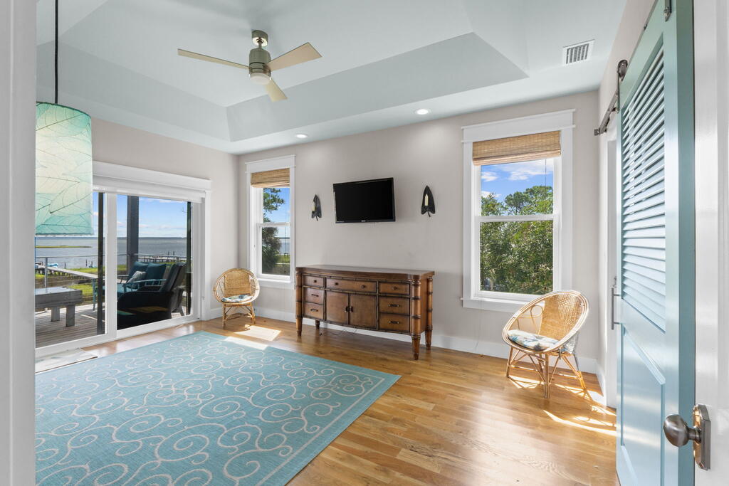180 Pilot Dr, Port St. Joe 32456