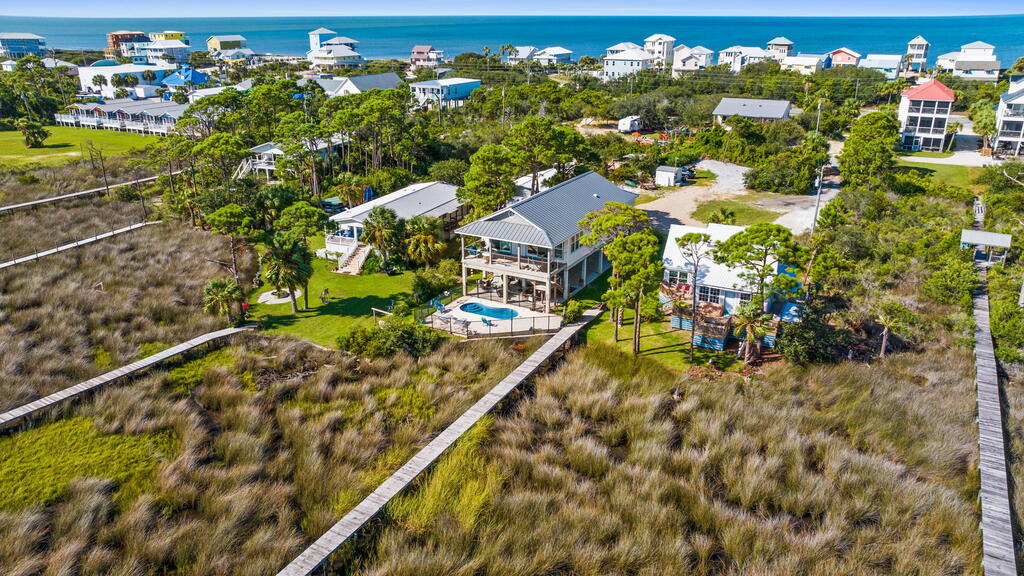 180 Pilot Dr, Port St. Joe 32456