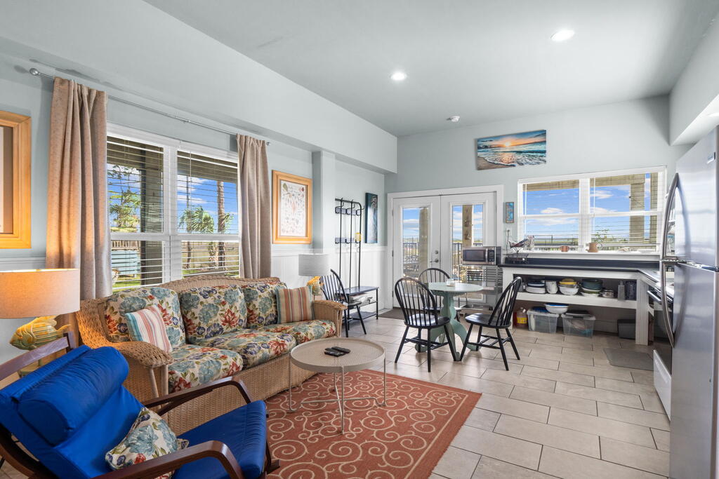 180 Pilot Dr, Port St. Joe 32456