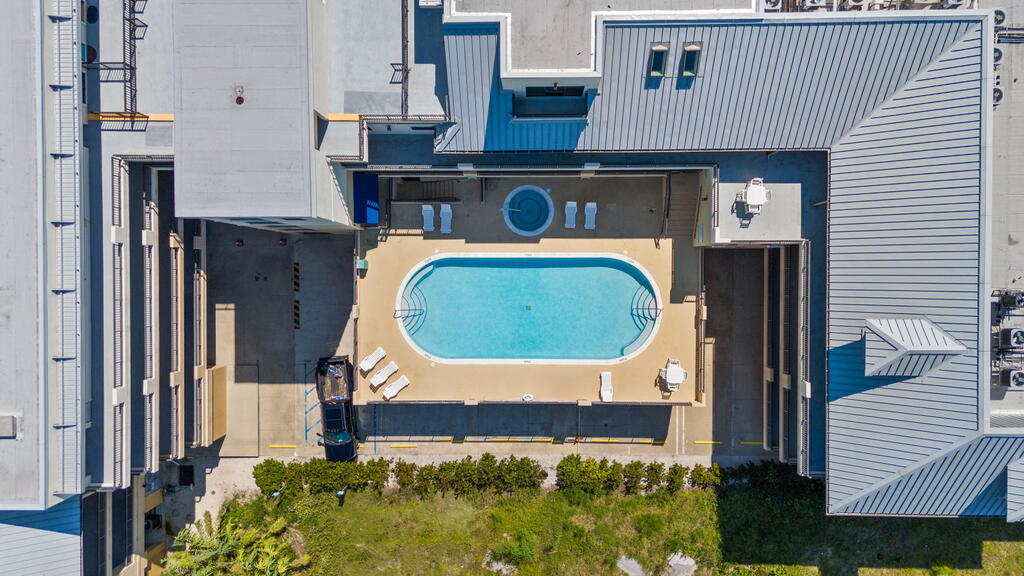 1302 Hwy 98 # 1k, 32456 Unit: 1k