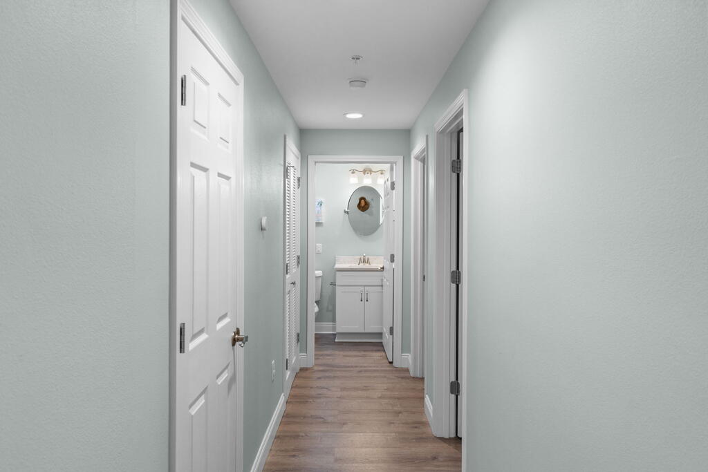 1302 Hwy 98 # 1k, 32456 Unit: 1k